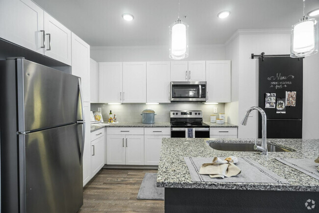 Upscale Kitchens with Stainless Steel Appliances - Seaview Apartments at Santa Rosa Beach