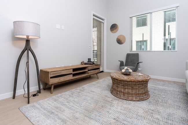Downtown Ontario Luxury Apartments