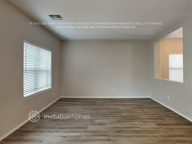 Photo - 936 E Corral St