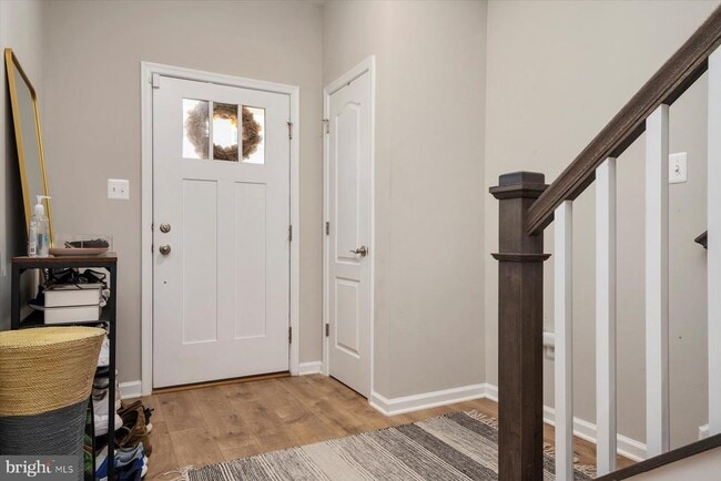 Building Photo - 7062 Fox Glove Ln