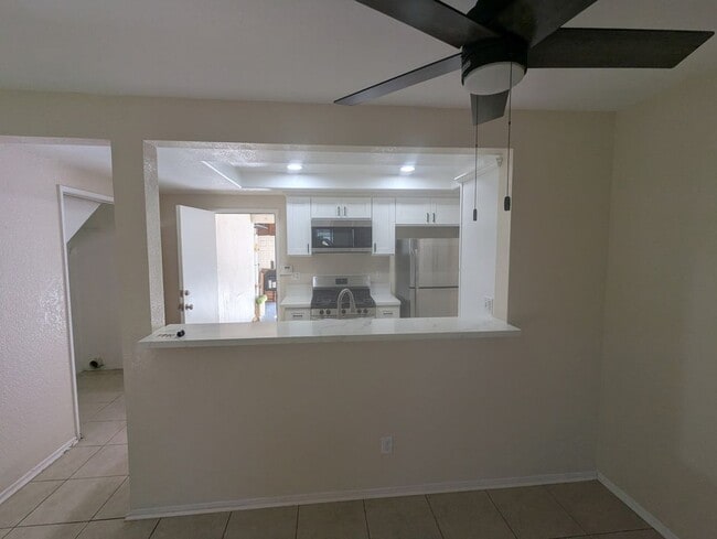 Photo - 1460 Kendall Dr Unidad 26