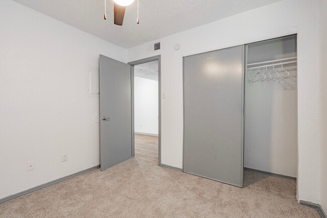 Photo - Harper Apartments