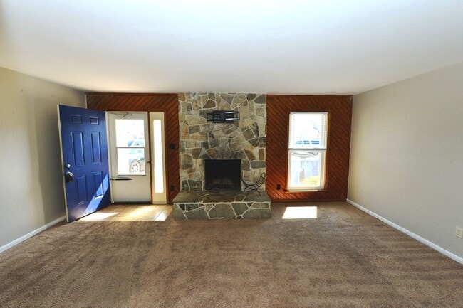 Photo - Great Neck just a few miles from Oceanfront