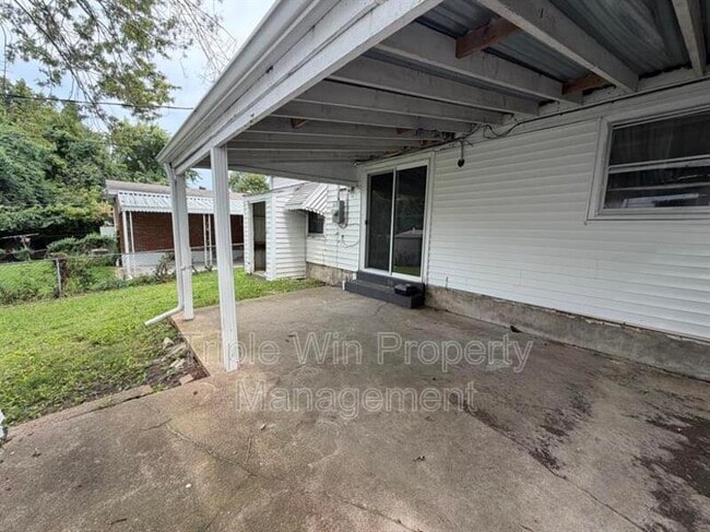 Photo - 3133 Rex Ave
