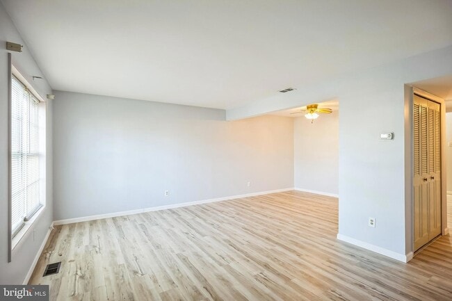 Photo - 29 Maureen Ct