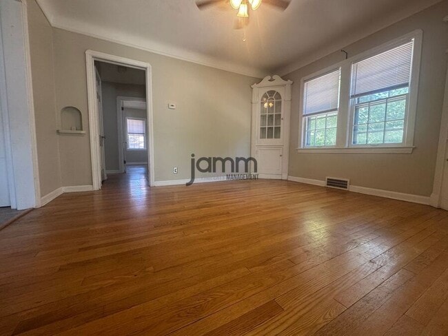 Photo - 17724 Hilliard Rd