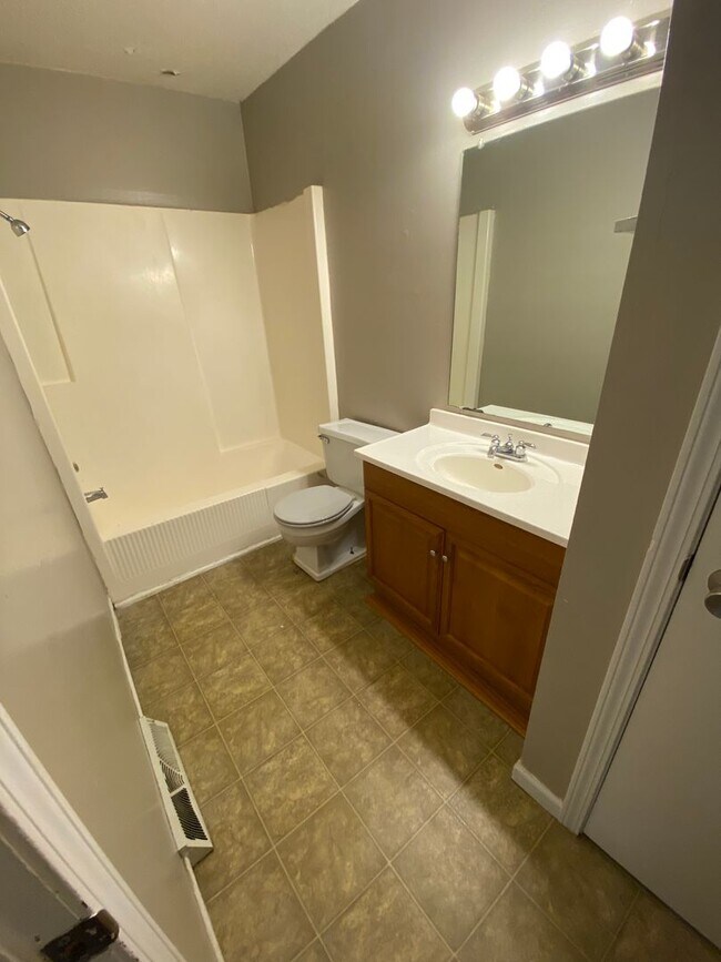 501 W Mauller Rd Unit A