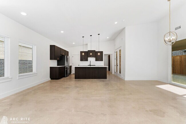 Photo - 4521 22nd Pl