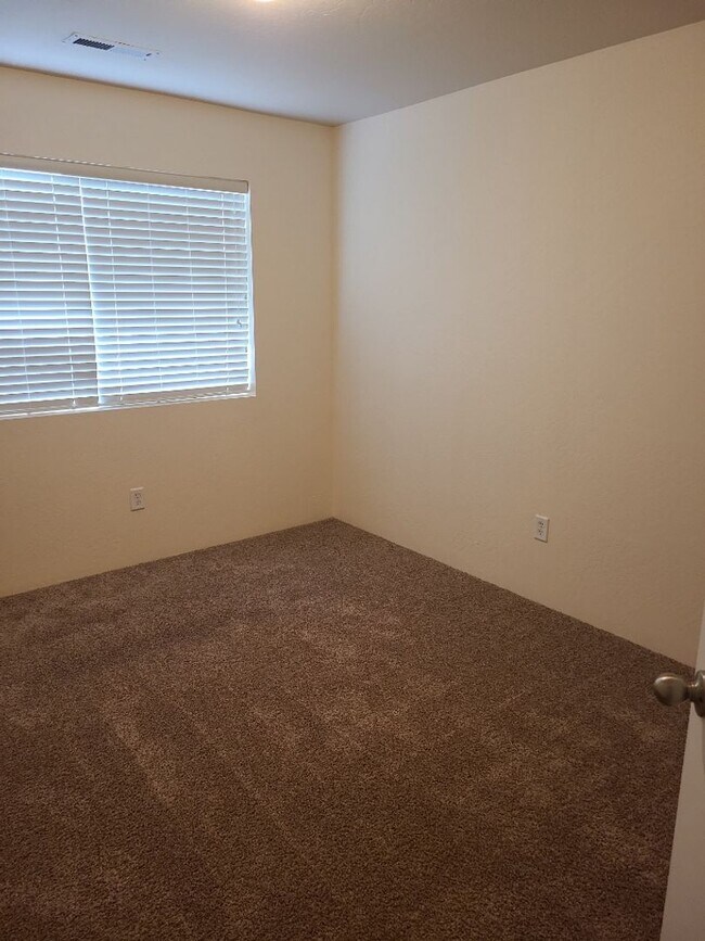 Photo - WC7673-7677 Unit 7673