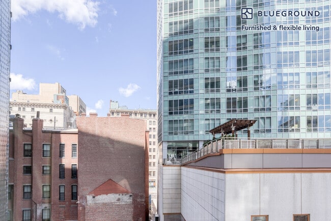 Photo - 45 Stuart St Unidad FL6-ID626