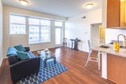 2 BR, 2 BA - 915 SF