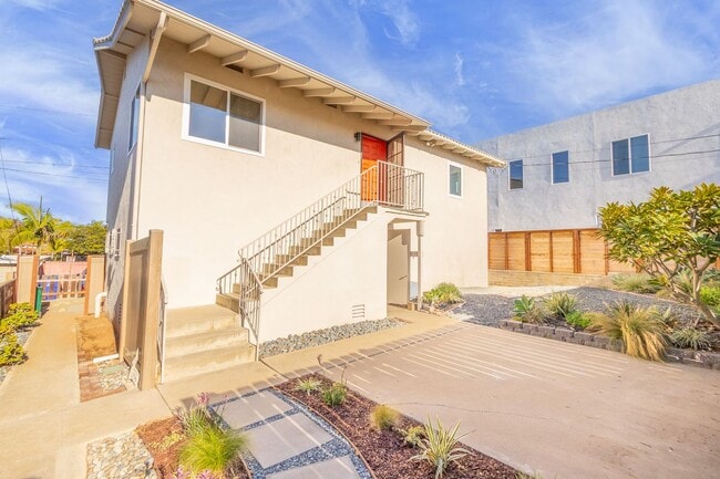 Photo - Beautifully Remodeled 2 Bed/1Bath Home with Ocean and Bay Glimpses in Ocean Beach!
