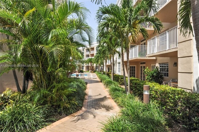 Building Photo - 1280 S Alhambra Cir Unit 2419