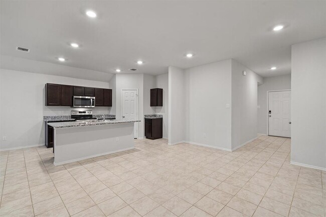 Photo - 112 Ragnar Dr