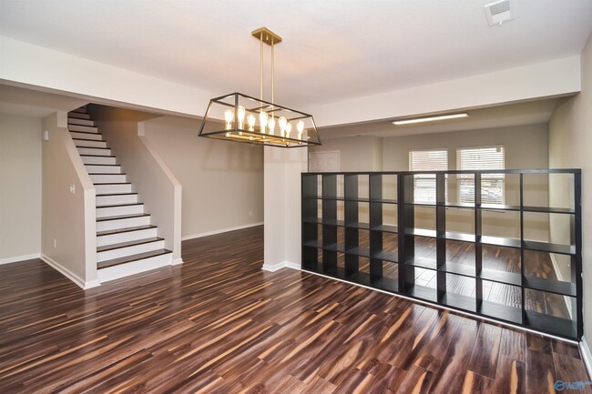 Photo - 157 Forestbrook Dr House