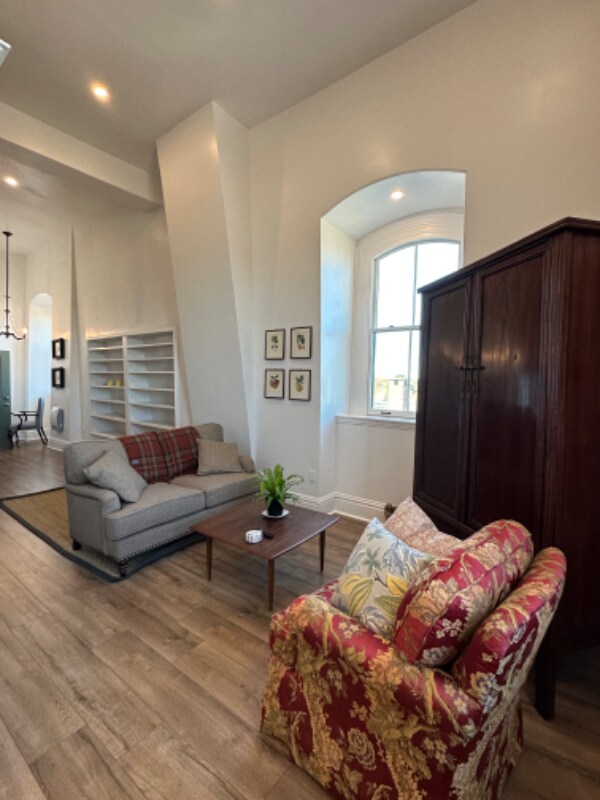 Photo - 2 Pleasant St Unit 4B