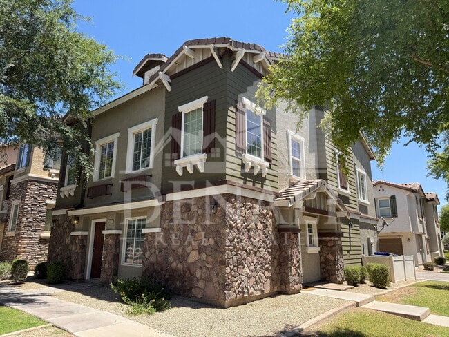 Building Photo - 4272 E Jasper Dr