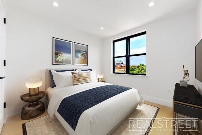Photo - Brand New Stuning 1 BED in Crown Heights! Unit 3F