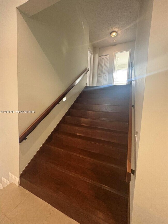 Photo - 4520 NW 52nd St