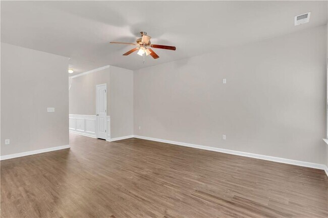 Photo - 4488 Ravenwood Dr