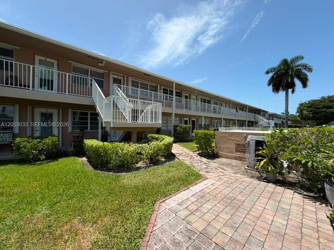 Photo - 500 Layne Blvd Unit 15