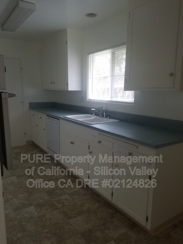 Photo - 1425 Firebird Way