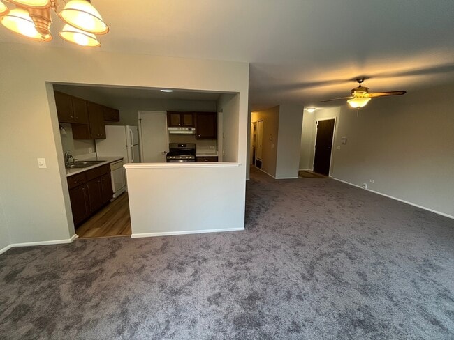 Photo - 355 Lambert Dr Unit B2