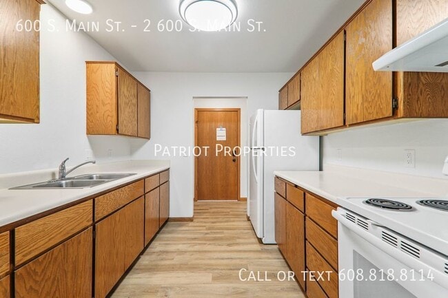 Photo - 600 S Main St Apartment Unit 2 600 S. Main St.