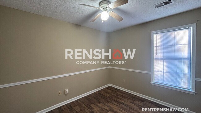 Photo - 2286 Winding Path Dr