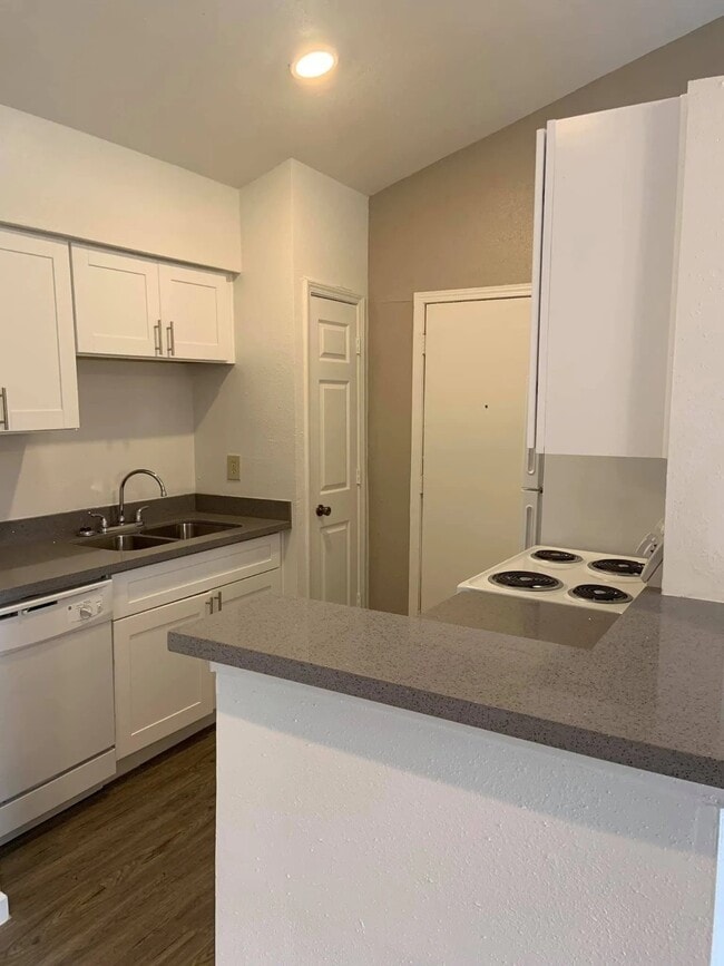Building Photo - 16700 Kuykendahl Rd Unit 1104