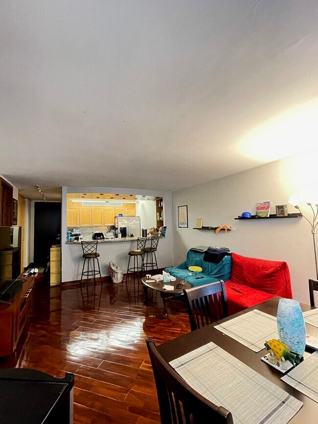 Photo - 535 N Michigan Ave Unit 1305
