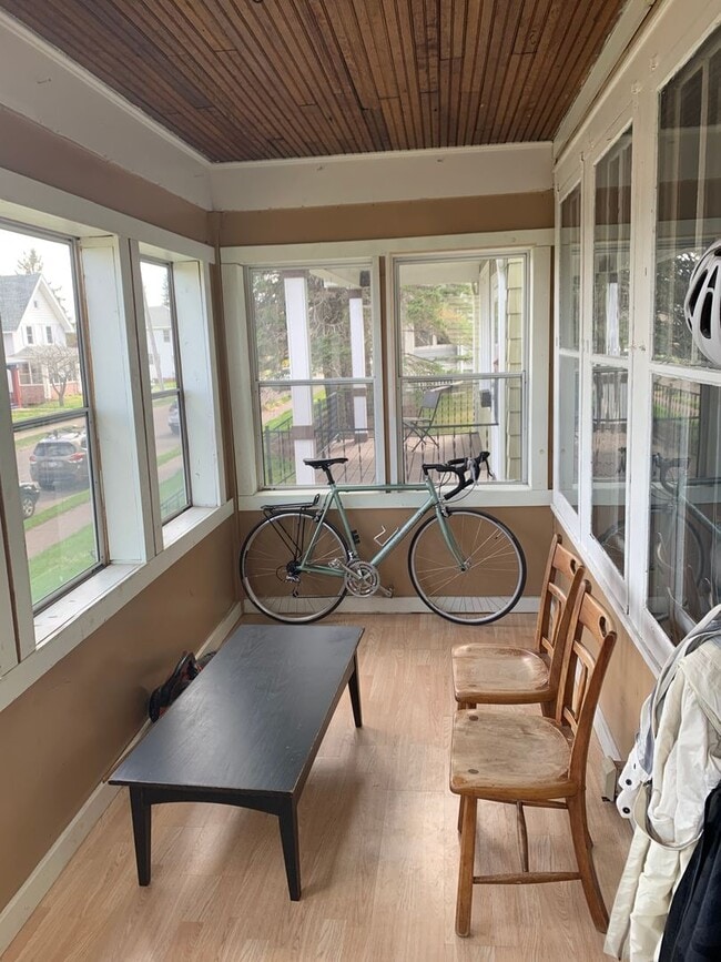 Photo - Duluth, MN - 3-bedroom - 2 bathroom - Sing...
