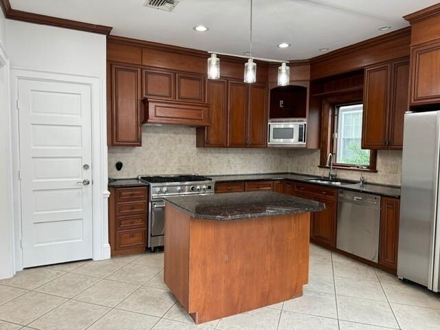 Photo - 733-735-735 JFK Blvd E Unit 1