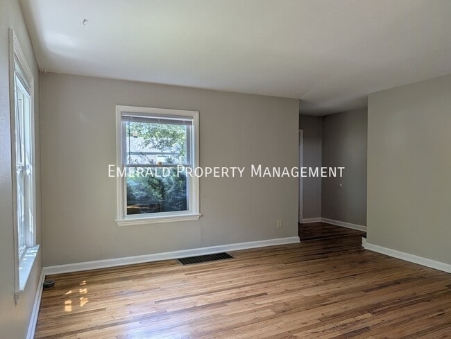 Photo - 2215 Hecker Ave Unit 2217