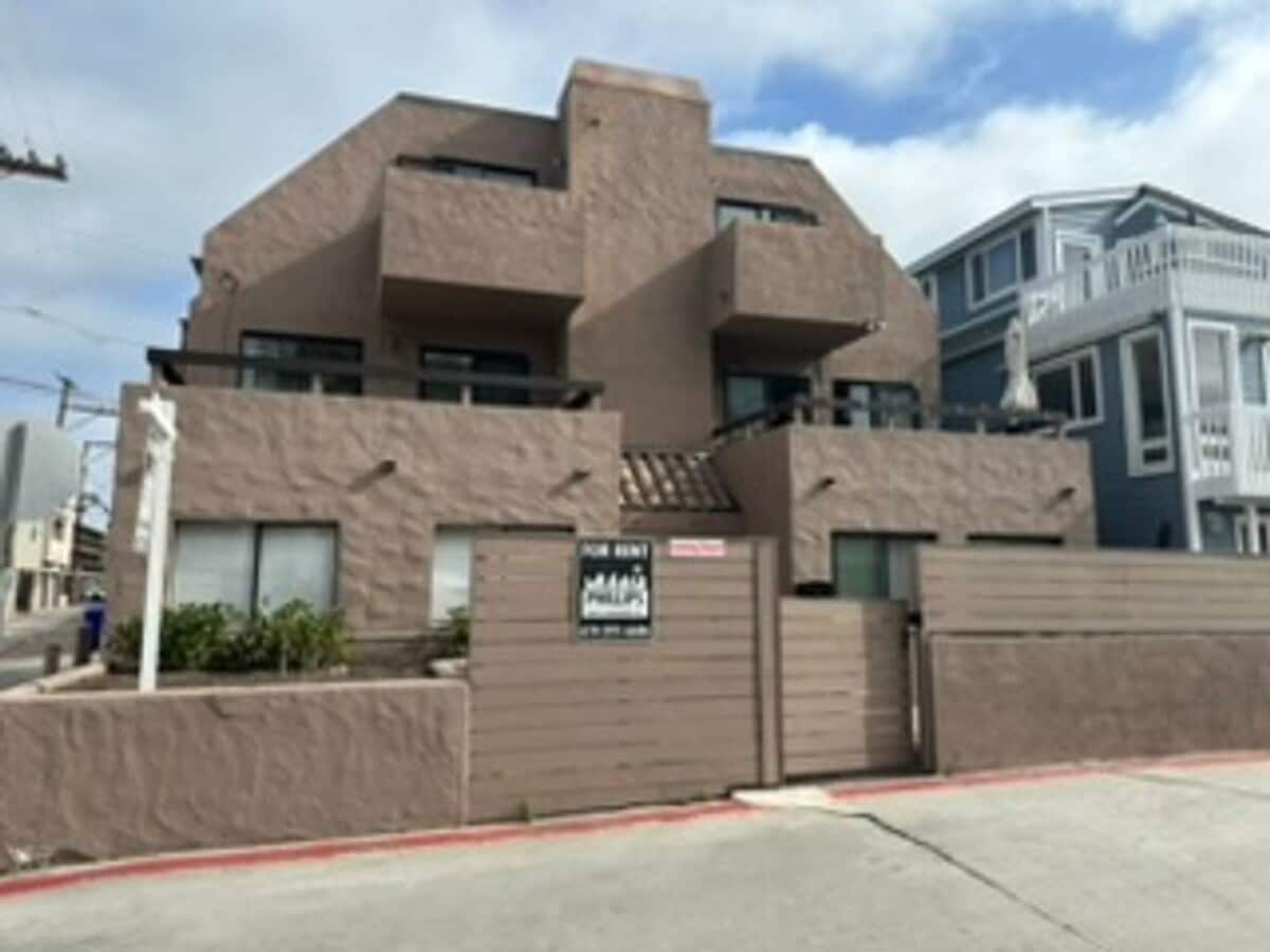 Mission Beach. 3 bedroom, 2.5 bath, 2 car garage, - Mission Beach. 3 bedroom, 2.5 bath, 2 car garage, Unit 829