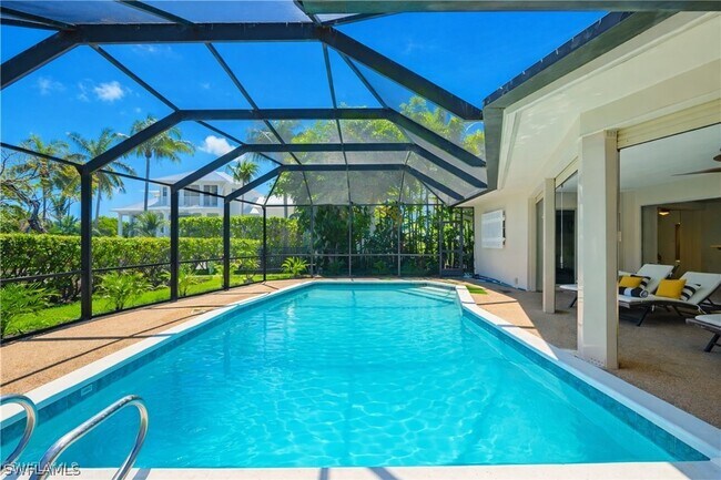 Photo - 2125 Marina Dr