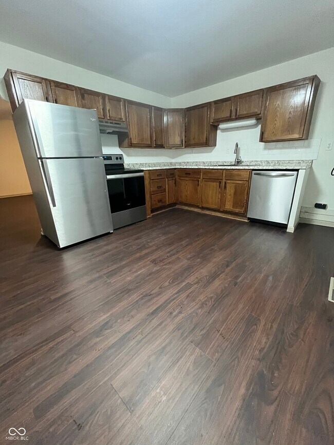 Photo - 3597 N Lynhurst Dr