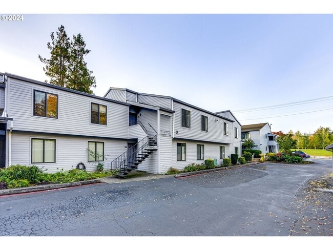 Building Photo - 14575 SW Walker Rd
