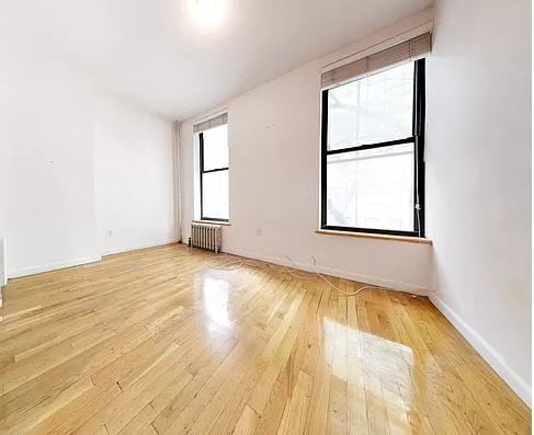Photo - 188 Second Ave Apartments