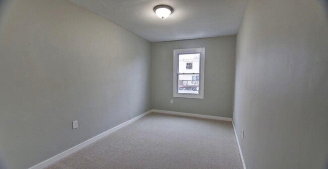 Photo - 2790 Patrick Henry Dr