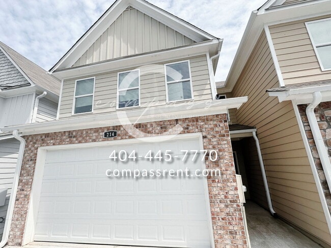 Photo - 214 Lyndon Wy NW