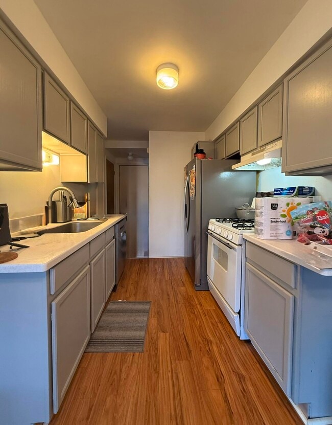 Photo - 3025 Forest Creek Ct