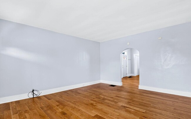 Photo - 1126 Milton St Unit 2