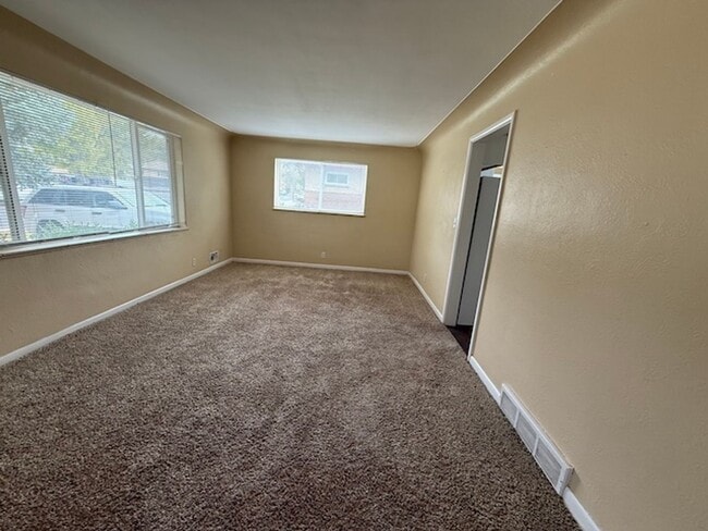 Photo - BALANCE OF OCTOBER RENT FREE!! BRICK HOME ...