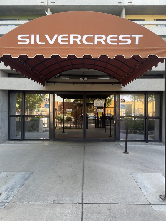 Front Entry - Fresno Silvercrest