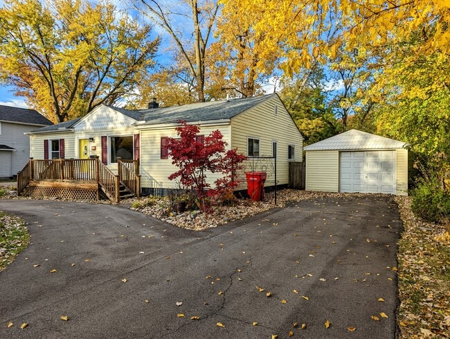 Welcome Home - 30083 Marshall - 30083 Marshall St