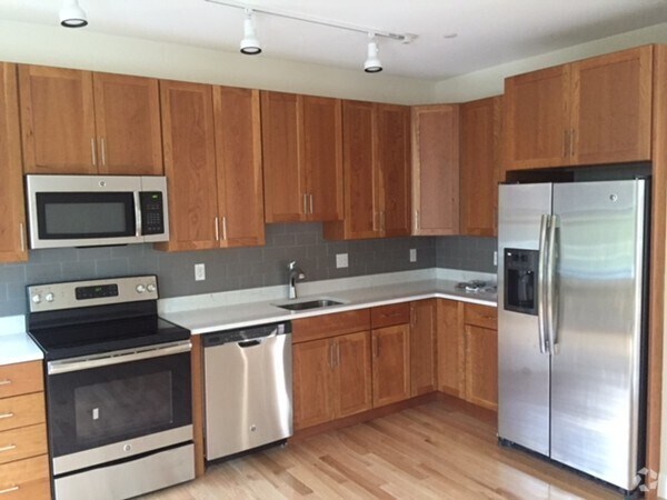 Building Photo - 369 Harvard St Rental