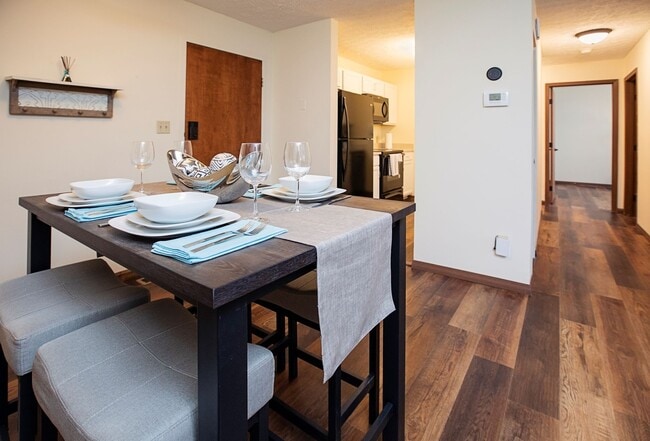 Photo - The Rathbone Apartments