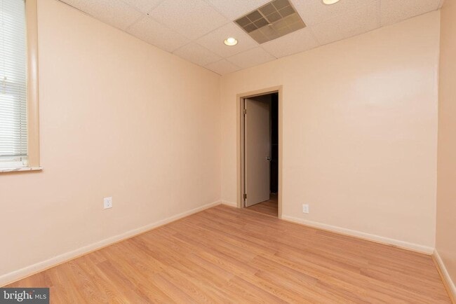Photo - 1317 Wolf St