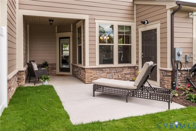 Photo - 8079 Rutland Village Dr